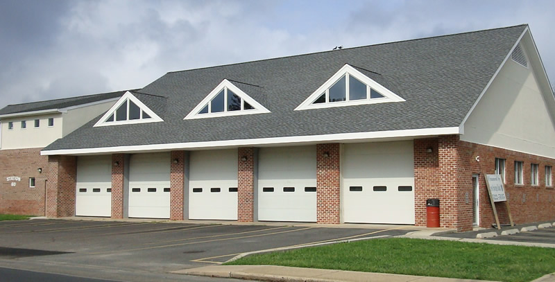 Our commercial construction knowledge can provide the perfect new or remodeled office, restaurant, store, or other commercial building.