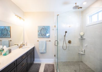 int-2019-11-900px-07